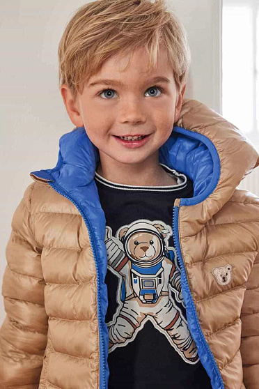 Лонгслів, Off to the Moon