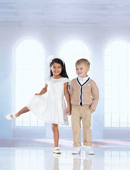 Кардиган, Dinosaur