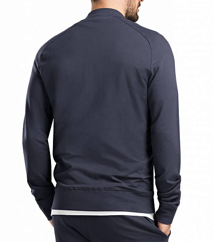 Джемпер, Living