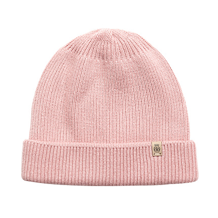 Шапка, Essentials