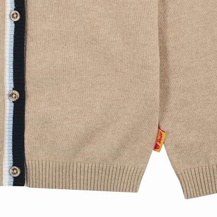 Кардиган, Dinosaur