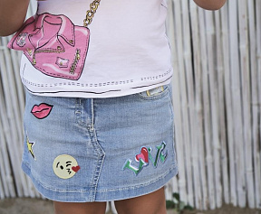 Міні-спідниця, Chica