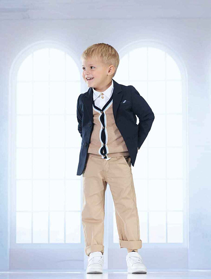 Кардиган, Dinosaur